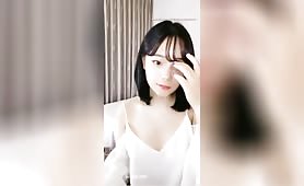 中国配信界の圧倒的アイドル！可愛すぎる初櫻ちゃんのエロ配信！その１６