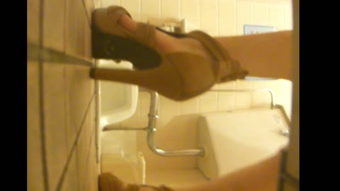 Hi-Vision Japanese toilet style.Part.076