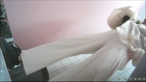 ★無★ 妹子放尿 2
