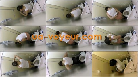 【至高洗面所盗撮】至高洗面所盗撮 03 至高の空爆!!院内撮り