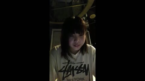 友達の美女のSEXを配信