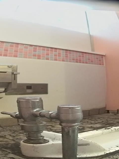 有名鎌〇和式トイレ盗撮
