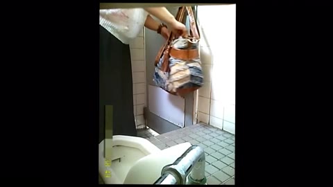 大変!!大おもらし 2