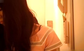 女子●生洋式トイレ盗撮（3カメうんこ）