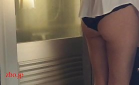 【黒の下着】ラブホテルで素人の着替えを撮影