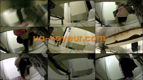 【至高洗面所盗撮】至高洗面所盗撮 04 至高の下方撮り!!若さ溢れる体育館編!!