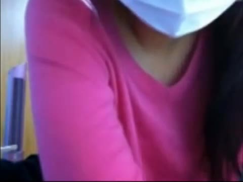 巨乳ちゃんがノーブラ配信