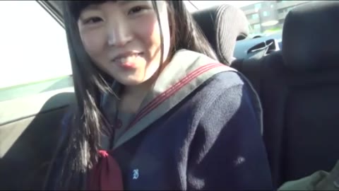 ちょっと前までJK。卒業式直後に生SEX。たっぷり精子をプレゼント♪