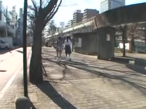 無理矢理チ○ポを捻じ込みすごい勢いで白い濃縮液をぶっかけ !