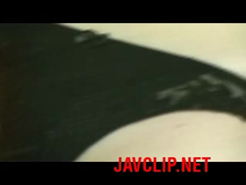 昏睡。ピクリとも動かない少女2人を悪戯